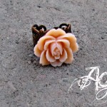 Peach rose ring